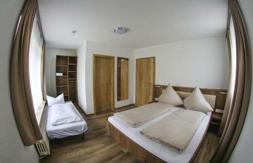 LOOK Hotel&Rooms Crailsheim Buitenkant foto